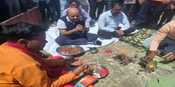 लखीमपुर खीरी के गांवों को बाढ़ से बचाने के लिए 5.34 करोड़ की परियोजनाओं का हुआ शुभारंभ