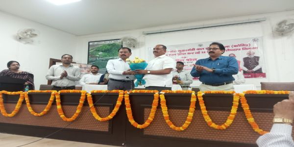 कोविड में माता-पिता खोने वाले बच्चों के भविष्य के प्रति संवेदनशील है योगी सरकार : प्रवीण पटेल