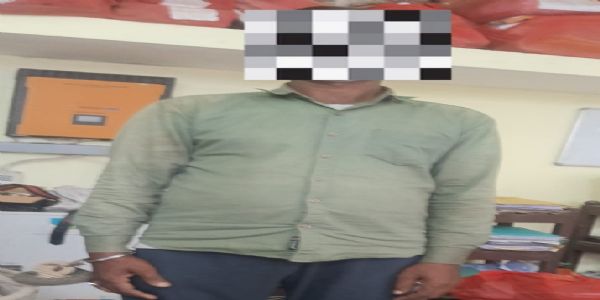 शराब पीने के आरोप में एक गिरफ्तार, न्यायालय भेजा गया