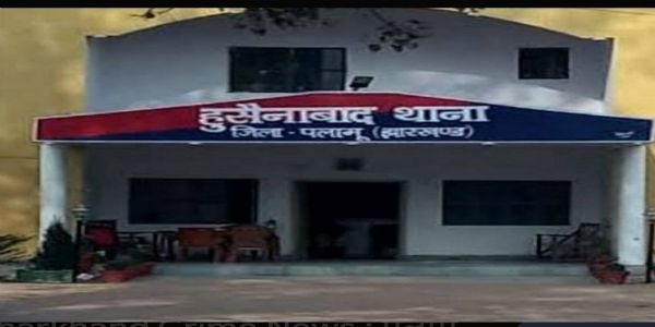 पति ने की ईंट से मारकर पत्नी की हत्या , गिरफ्तार