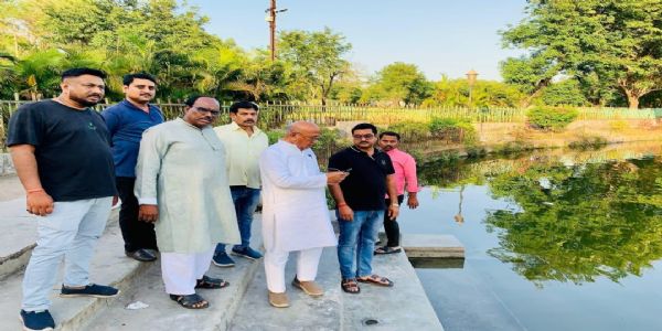 बेल्डीह तालाब की बदहाल स्थिति पर सरयू राय ने सफाई पर दिया जोर