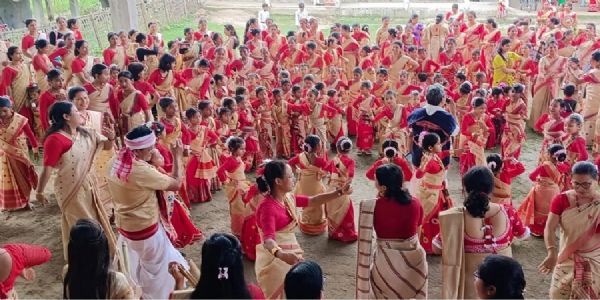 असमः विभिन्न हिस्सों में रंगाली बिहू की तैयारी जारी