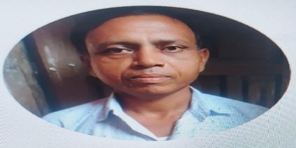 लोडर की टक्कर से बाइक सवार किसान की मौत, चचेरा भाई घायल