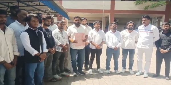 गिरती विधि-व्यवस्था को लेकर कांग्रेस ने एसएसपी को सौंपा ज्ञापन