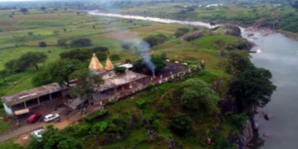 श्री स्वयंभू माता माता मंदिर; अनुभूतियों की पृष्ठभूमि पर श्रद्धा का बसेरा