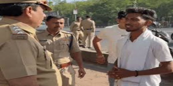 भोपाल पहुंचते ही थमी ‘आंगनवाड़ी न्याय पदयात्रा’, 200 किमी चलकर आए कार्यकर्ताओं को पुलिस ने रोका