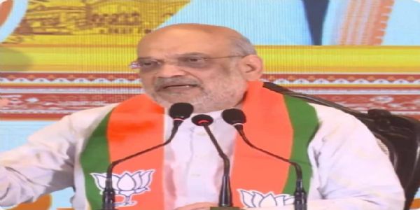 बंगाल चुनाव-2026: भाजपा की सरकार बनी, तो 'सिंडिकेट राज' खत्म करेंगे, घुसपैठियों को खदेड़ेंगे : अमित शाह