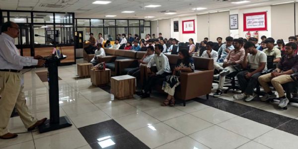 हिसार : मजबूत एवं कम वजन के होते कंपोजिट मेटीरियल्स : प्रो. बीके बेहरा