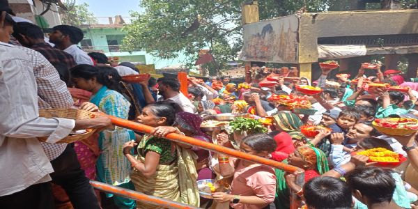 अदलपुरा बड़ी शीतला माता धाम में उमड़ा आस्था का सैलाब