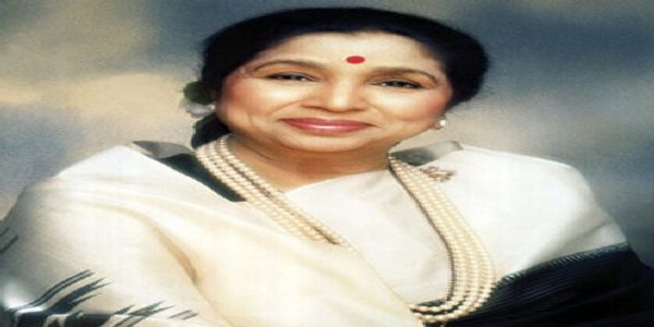 मुख्यमंत्री याेगी व रक्षा मंत्री ने आशा भोसले के निधन पर जताया दुख, अर्पित की श्रद्धांजलि