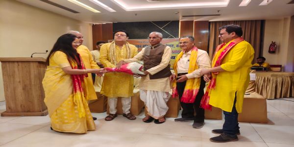 हिन्दू परंपराओं का केंद्र है अयोध्या : चम्पत राय