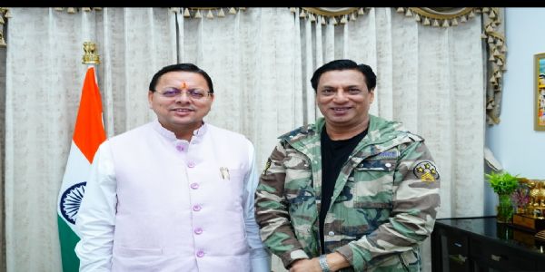 मुख्यमंत्री से फिल्म निर्माता मधुर भंडारकर ने की मुलाकात, उत्तराखंड को फिल्म हब बनाने पर दिया जोर