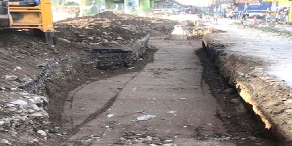 सीवरेज कार्य के चलते खोदी सड़कों पर सख्ती, चारधाम यात्रा से पहले मरम्मत तेज