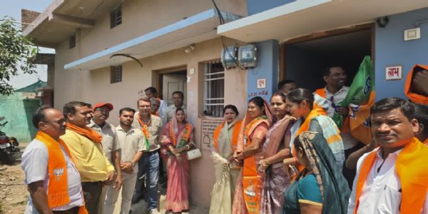 गांव चलो-घर चलो अभियान: आमदी में चला भाजपा का जनसंपर्क