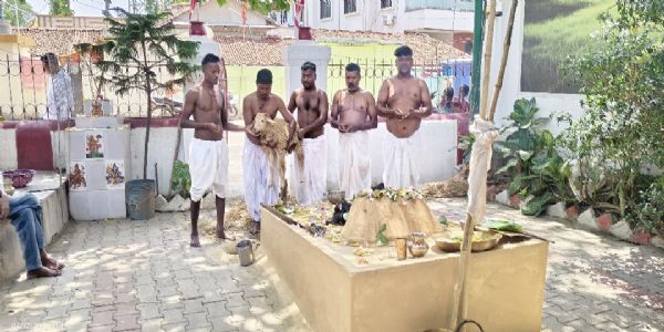उरांव समाज ने मनाई वनभुजनी पूजा, परंपराओं के साथ हुआ आयोजन