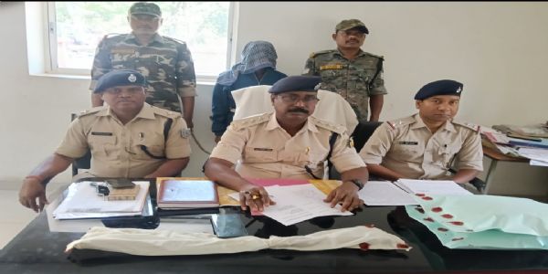 फुफू की टांगी से हत्या कर शव खेत में छिपाया, आरोपी गिरफ्तार