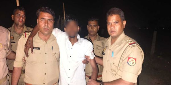 मुठभेड़ में छिनैती करने वाला अभियुक्त गिरफ्तार, गोली लगी