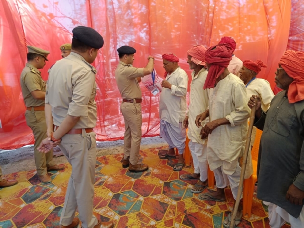 *रजिस्टरों की जांच, मालखाना व परिसर की व्यवस्था पर दिया जोर, चौकीदारों को किया सम्मानित*