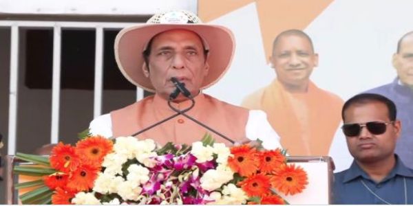 खेल महाकुम्भ को संबोधित करते राजनाथ सिंह