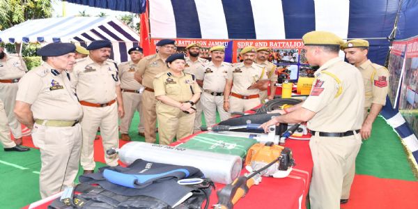 आपदा प्रबंधन, मॉनसून तैयारियों और प्रशिक्षण गतिविधियों की ली विस्तृत समीक्षा