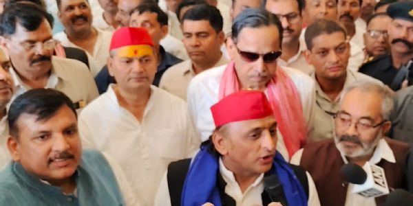 बिजली विभाग के स्मार्ट मीटर 