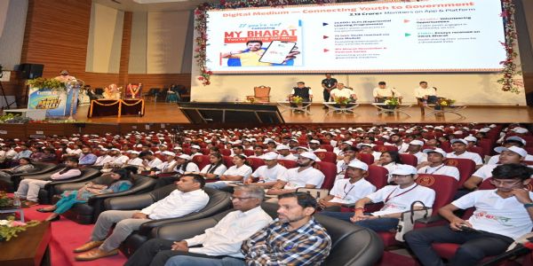 विकसित भारत 2047 के स्वप्न को साकार करने में युवाओं की महत्वपूर्ण भूमिका : केंद्रीय मंत्री मंडाविया