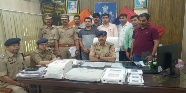 डिलीवरी ब्वाय के खाते से 130 करोड़ का खेल: दो शातिर गिरफ्तार, म्यूल अकाउंट नेटवर्क की जांच तेज