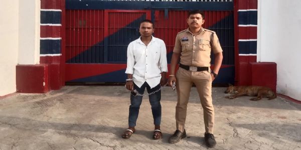 कोरबा में चोरी का खुलासा, दो आरोपित गिरफ्तार, एक नाबालिग भी शामिल