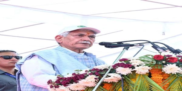 नशे के शिकार युवाओं को अपराधी नहीं बल्कि पीड़ित के रूप में देखें-एलजी सिन्हा