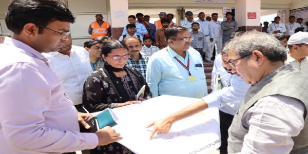 उत्तर रेलवे महाप्रबंधक ने काकोरी–शाहजहांपुर रेलखंड का किया निरीक्षण