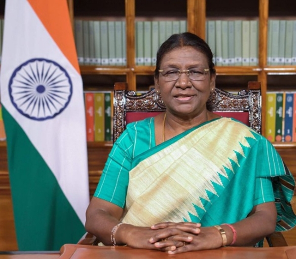 राष्ट्रपति द्रौपदी मुर्मु । फोटो - इंटरनेट मीडिया राष्ट्रपति द्रौपदी मुर्मु । फोटो - इंटरनेट मीडिया