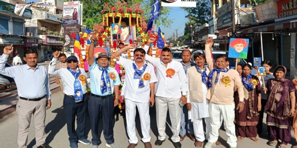 अंबेडकर जयंती पर निकली प्रभात फेरी, गूंजे समरसता के संदेश