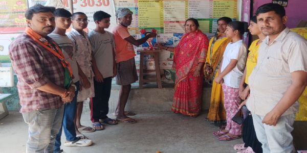 खूंटी के अम्मापकना में डॉ. भीमराव अंबेडकर की जयंती मनाई गई, भाजपा कार्यकर्ताओं ने किया नमन