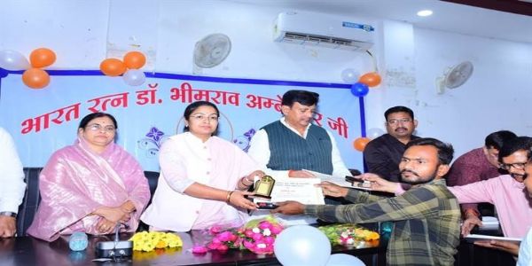 बाबा साहब की जीवनी और उनके संघर्ष आने वाली पीढी के लिए प्रेरणादायी: प्रतिमा बागरी