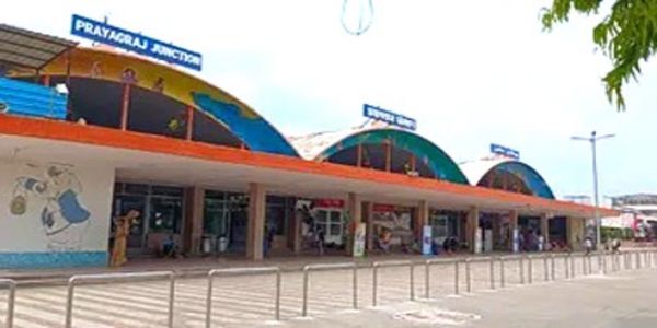 प्रयागराज जंक्शन के सिटी साइड पर पुनर्विकास कार्य प्रारम्भ, पार्किंग अस्थायी रूप से प्रतिबंधित