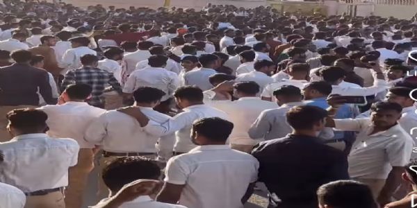 सेलरी, बोनस और ओवरटाइम की मांग ही नहीं और कई कारण है श्रमिकों के उग्र आंदोलन के