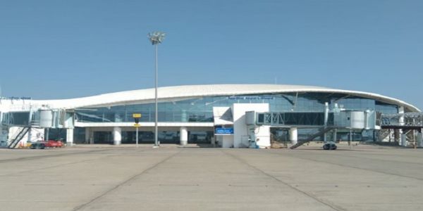 मप्रः भोपाल विमानतल पर जांच के दौरान विदेशी यात्री के बैग में मिला खाली कारतूस