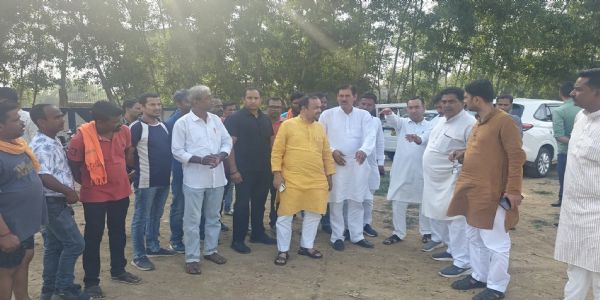 जेपीएस राठौड़ निरीक्षण करते हुए