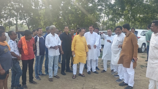 जेपीएस राठौड़ निरीक्षण करते हुए