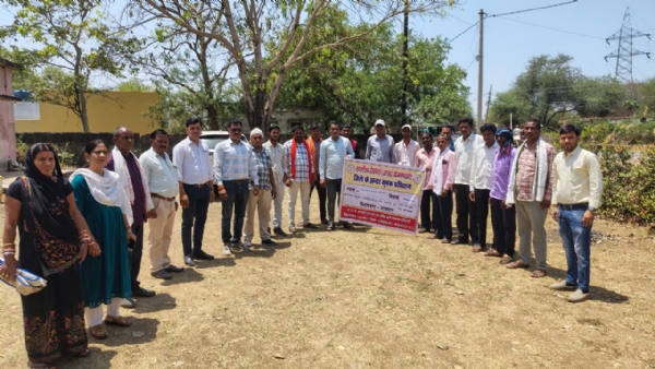 कृषकों के लिए संतुलित उर्वरक एवं जल संचयन से संबंधित एक दिवसीय प्रशिक्षण कार्यक्रम का आयोजन किया गया