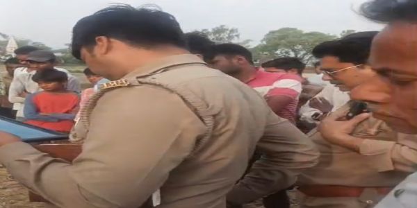 युवती की गला रेतकर हत्या