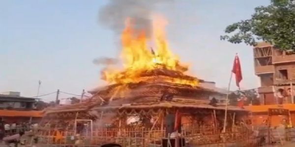 चंडी महायज्ञ के अंतिम दिन पंडाल में भीषण आग, यज्ञ मंडप जलकर खाक