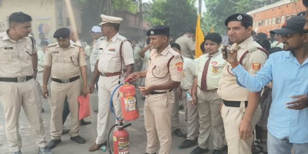 फारबिसगंज में अग्निशमन सेवा सप्ताह के तहत मॉकड्रिल