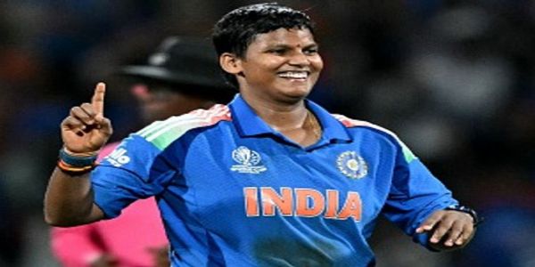 आगरा की दीप्ति शर्मा को विजडन सम्मान