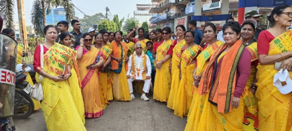 खड़ग़पुर में दिलीप घोष का प्रचार