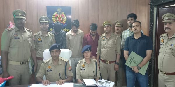 फिरोजाबाद में फर्जी लोन के नाम पर ठगी करने वाले अन्तर्राज्य गिरोह का पर्दाफाश, तीन अभियुक्त गिरफ्तार