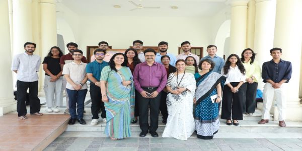 डीयू कुलपति ने हंसराज कॉलेज के छात्रों से किया संवाद