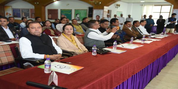 प्रदेश कांग्रेस कार्यसमिति बैठक: सरकार–संगठन तालमेल पर चर्चा, महिला आरक्षण मुद्दे पर सुक्खू ने भाजपा को घेरा