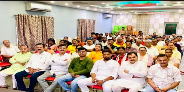 रिश्तों को निभाने वाले अद्वितीय नेता थे चंद्रशेखर : सरयू