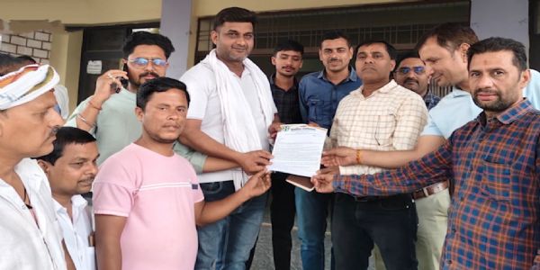 फार्मासिस्टों के भविष्य पर संकट: दवा व्यापार में फार्मासिस्ट की अनिवार्यता खत्म करने का विरोध